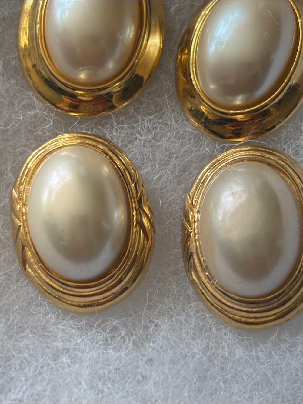 Gold and Pearl Oval stud Earrings vintage